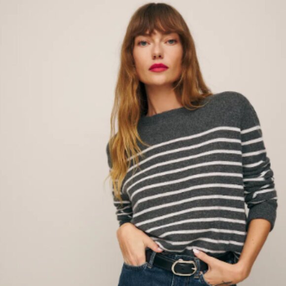 Reformation Sweaters - Reformation Cashmere Boyfriend Sweater - S